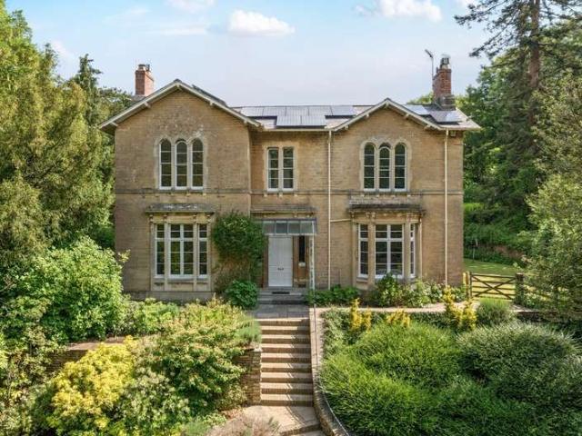 House for sale in Frome