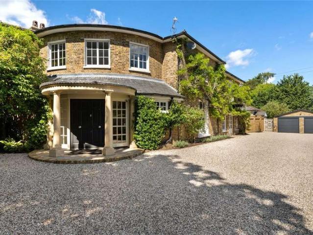 House for sale in Brickendon, East Hertfordshire