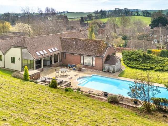 House for sale in West Ilsley, West Berkshire