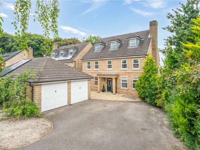 House for sale in Tong Park, Bradford