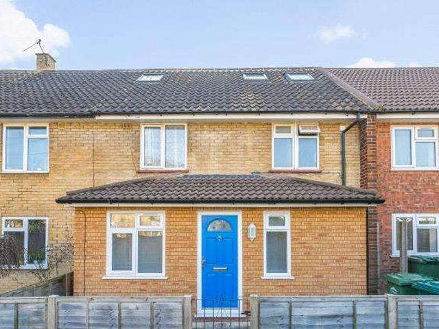 House for sale in Kempton Park, Lower Halliford