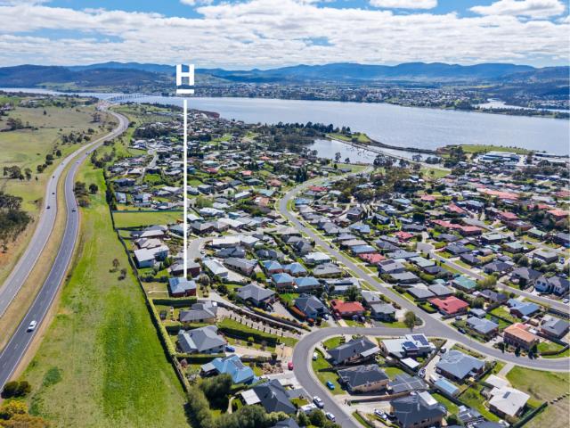 House for sale in Austins Ferry, Hobart