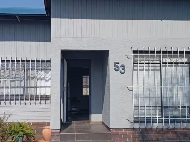 House for sale in Brenthurst, Brakpan