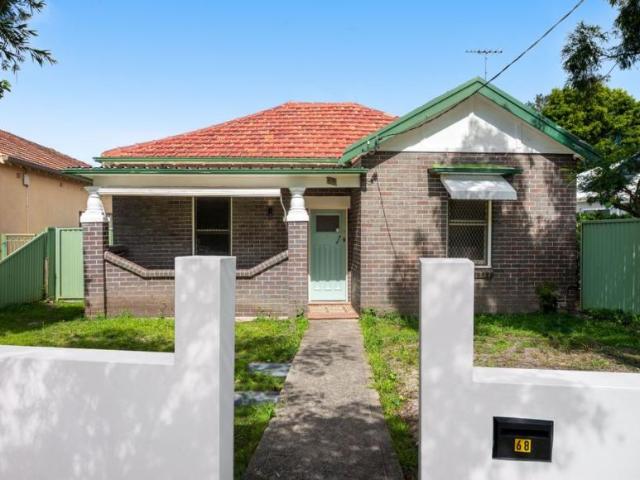 House for sale in Brighton-Le-Sands, Bayside Council