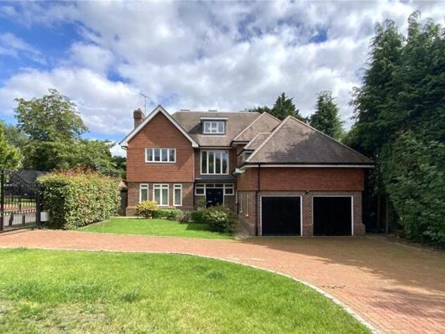 House for sale in Penn, Knotty Green