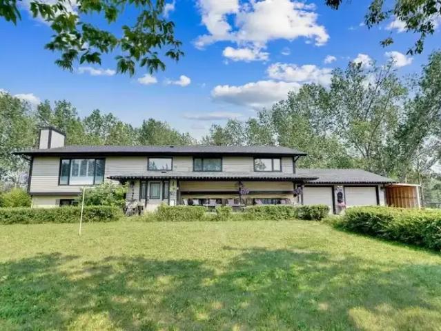House for rent in Chestermere, Alberta