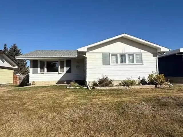 House for rent in Wedgewood, Alberta