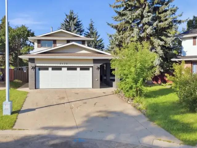 House for rent in Woodvale, Edmonton