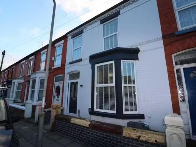 House for rent in Calderstones