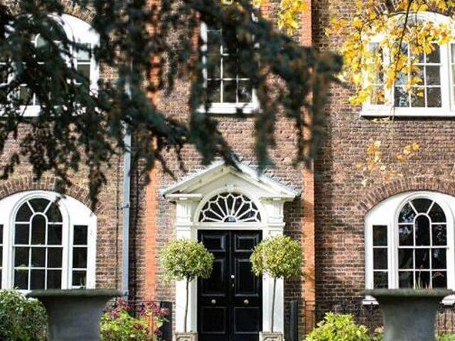 House for sale in Lyons, Greater London