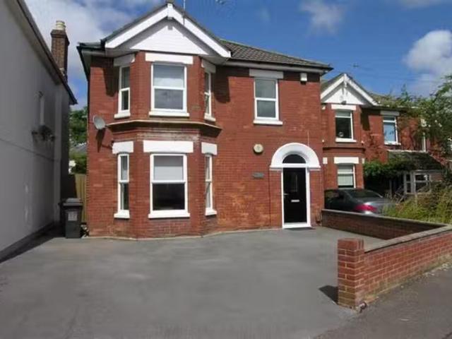House for rent in Charminster, East Dorset