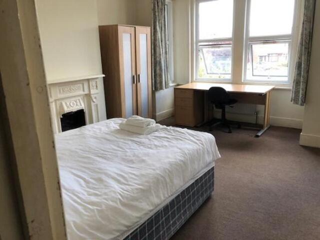House for rent in Froggatt, East Midlands