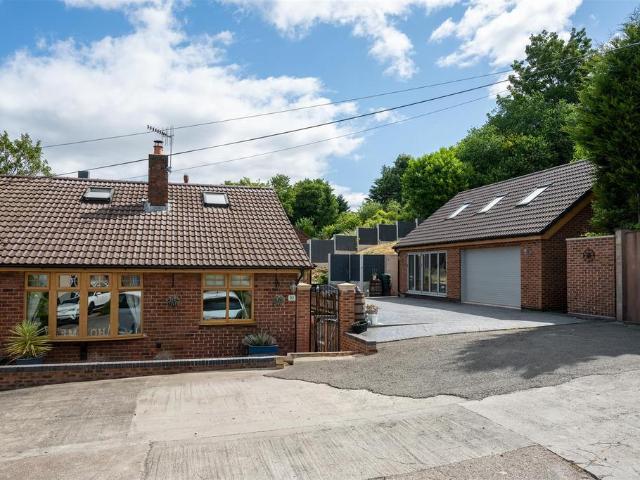 House for sale in Cradley Heath, West Midlands
