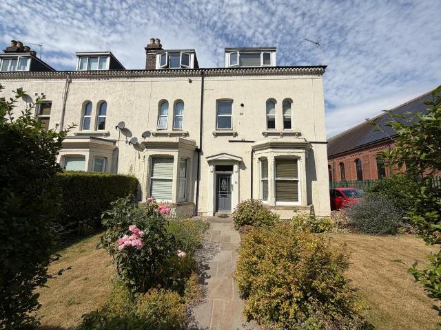 House for sale in Harrogate, North Yorkshire