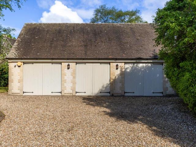 House for sale in Minchinhampton, School House