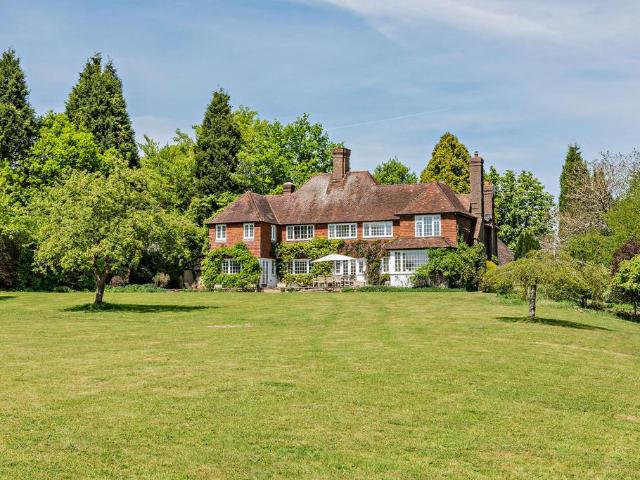 House for sale in Horsted Keynes, Perryfields
