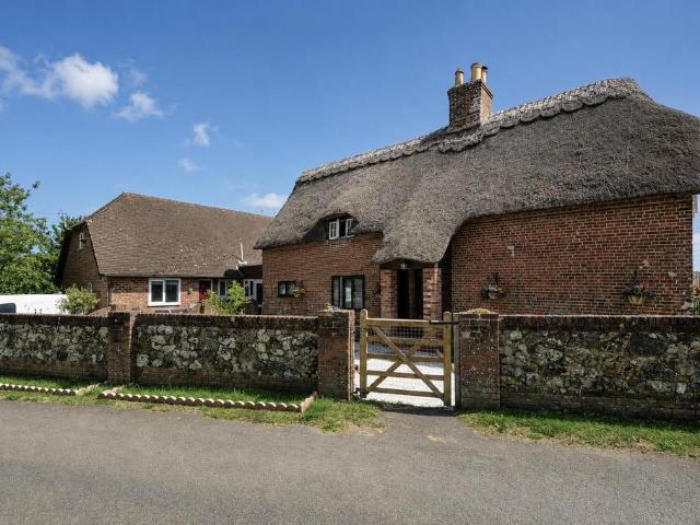 House for sale in Winford, Newchurch