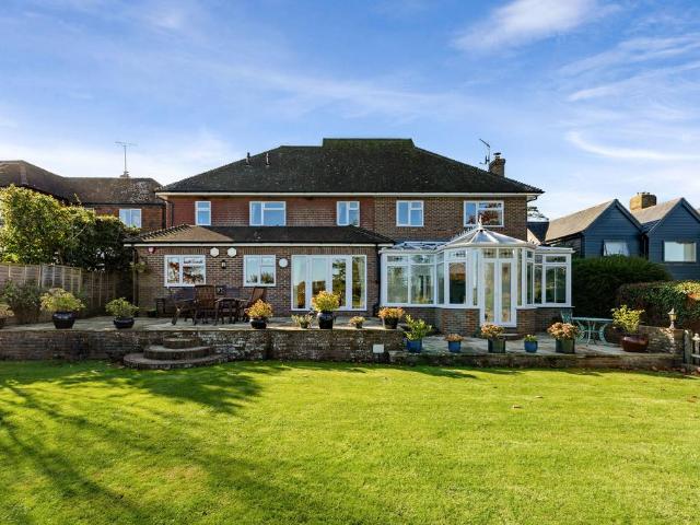 House for sale in Perryfields, West Sussex