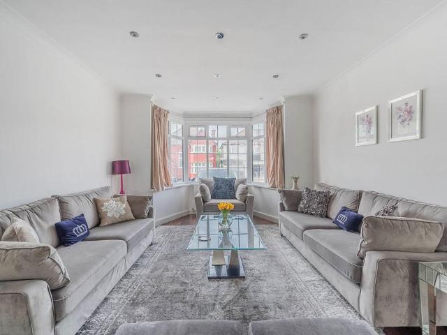 House for sale in London Borough of Barnet, Greater London