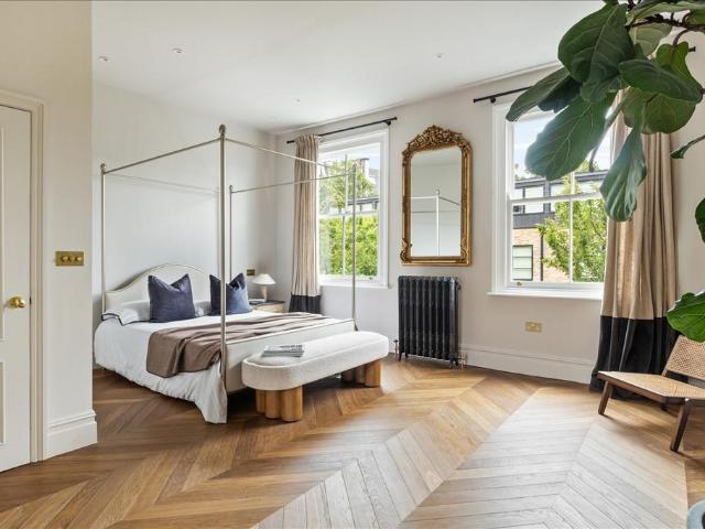 House for sale in Shepherd's Bush, Greater London