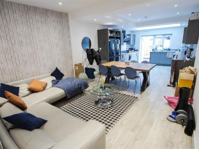 House for sale in Stirchley, West Midlands