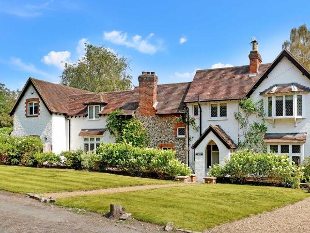 House for sale in Littleworth, Burnham