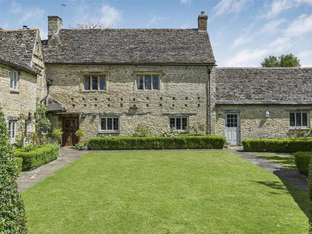 House for sale in Black Bourton, Oxfordshire