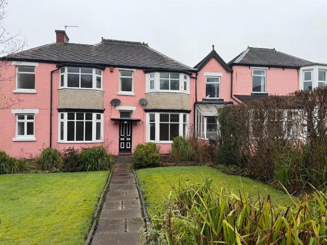 House for sale in Kingsley Moor, Staffordshire