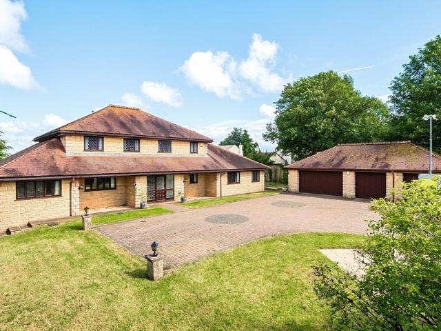 House for sale in Norton Hill, Midsomer Norton