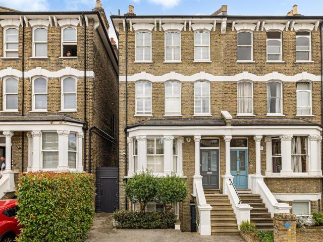 House for sale in Kidbrooke, Greater London