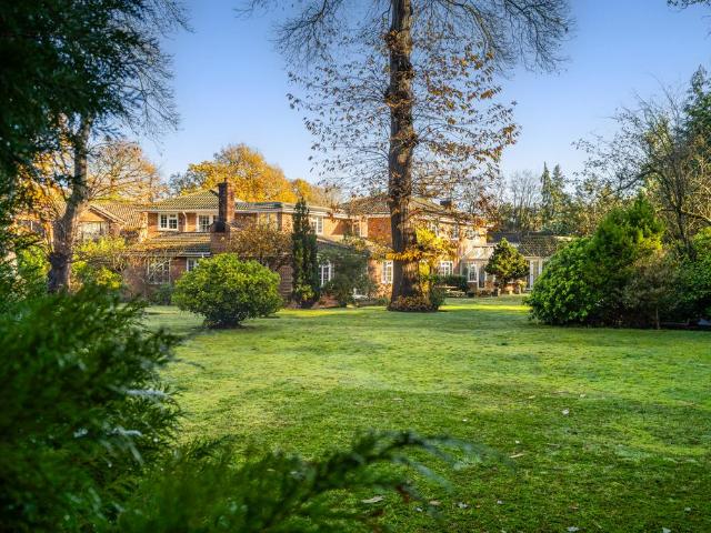 House for sale in Whiteley Village, Blackhills