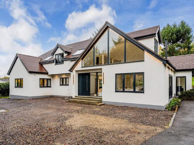 House for sale in Red Hill, Surrey