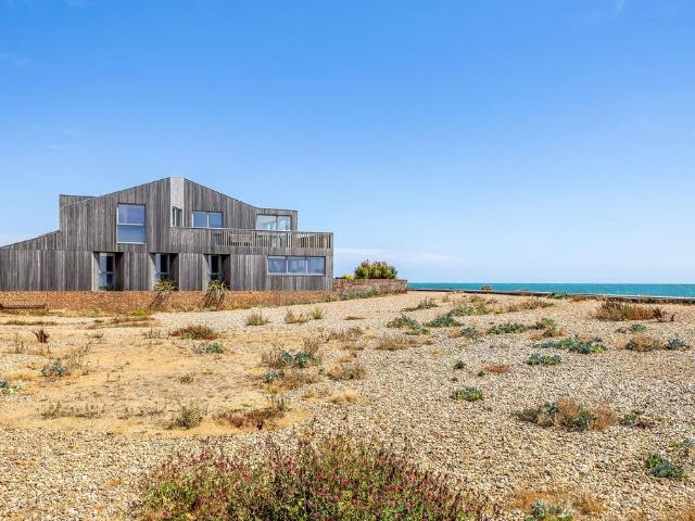 House for sale in Fishersgate, West Sussex