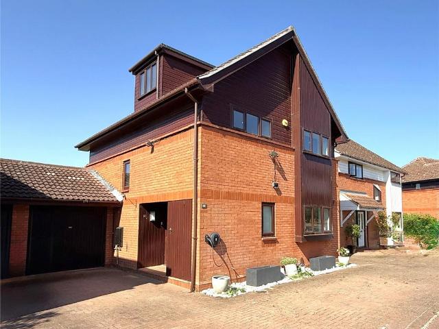 House for sale in Great Linford, Milton Keynes