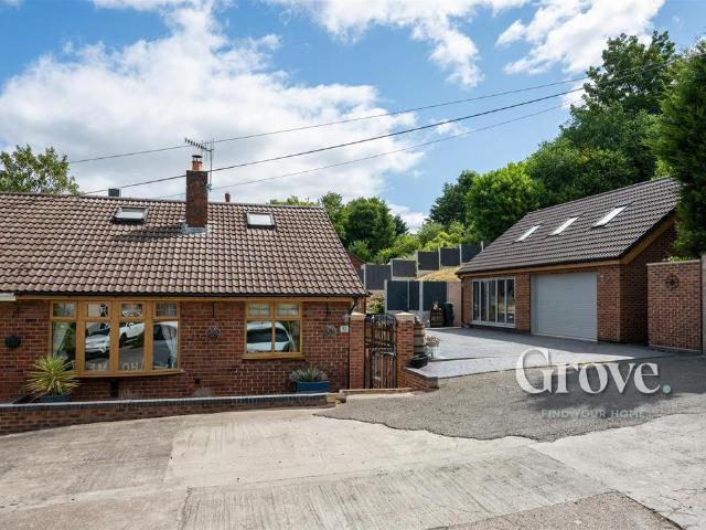House for sale in Cradley Heath, West Midlands