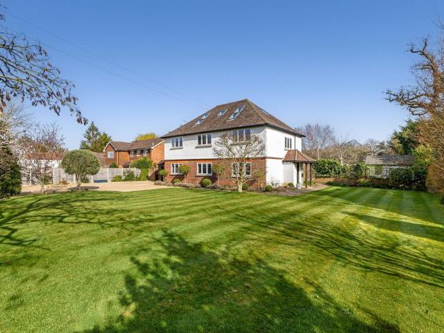 House for sale in Westborough, Surrey