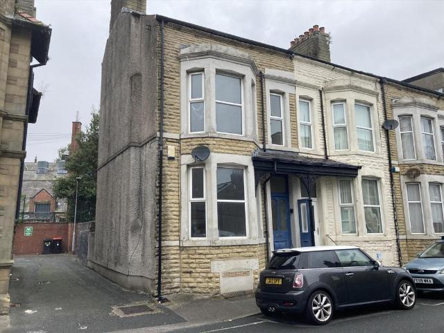 House for sale in Poulton-le-Sands, Bare