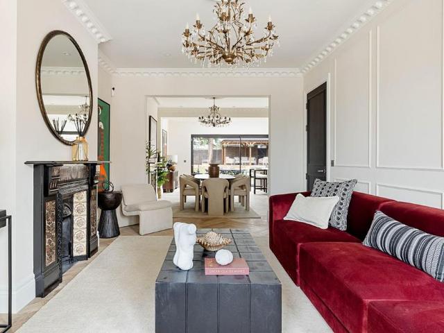 House for sale in London Borough of Lewisham, Forest Hill