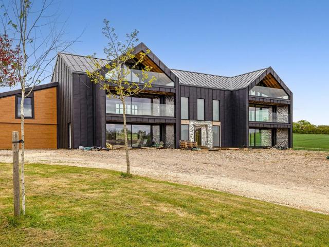 House for sale in Goffs Oak, Broxbourne