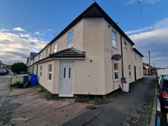 House for sale in Farnborough, Hampshire