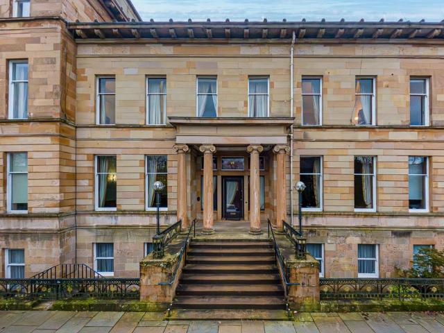 House for sale in Kelvinside, Scotland