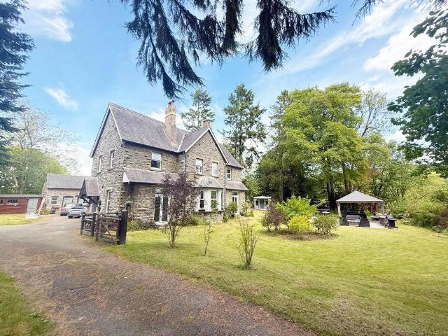 House for sale in Beguildy
