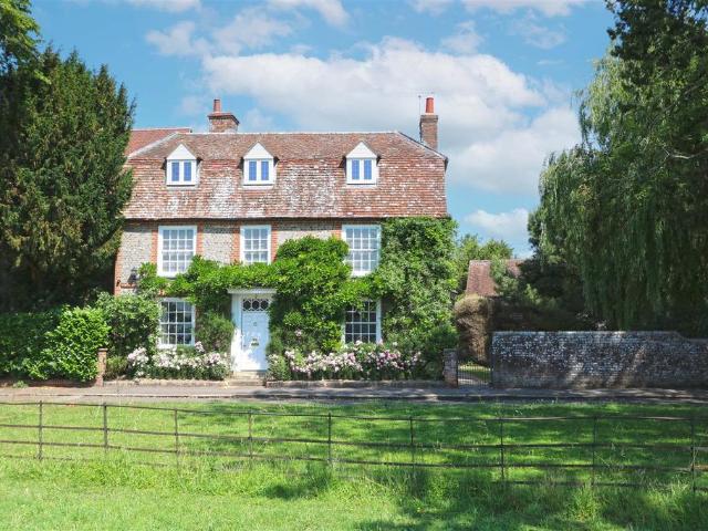 House for sale in Berrick Salome, Oxfordshire