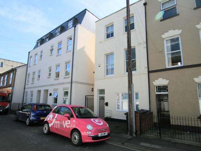 House for sale in Kings Barton, Gloucester