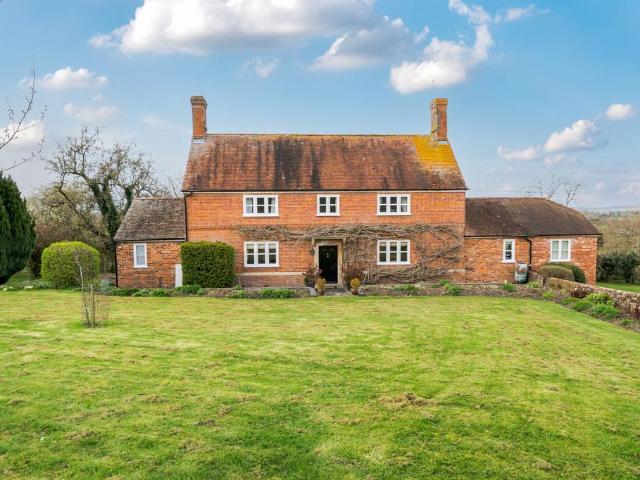 House for sale in Great Cheverell, Wiltshire