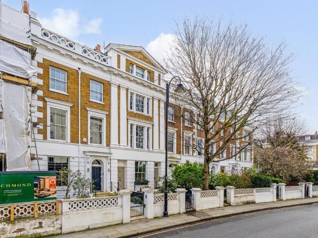 House for sale in Brompton, Greater London