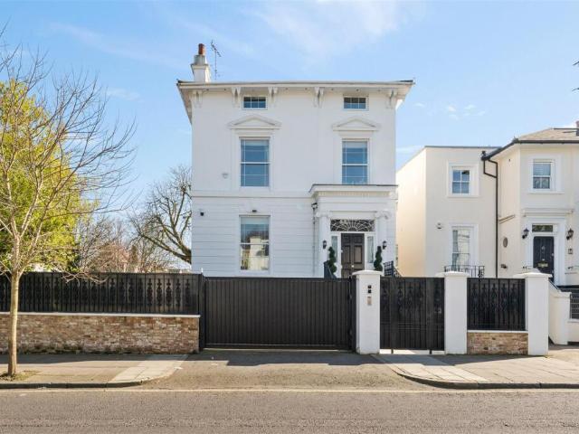 House for sale in St John's Wood