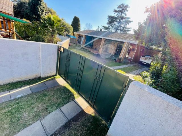 House for sale in Brackenhurst, Ekurhuleni
