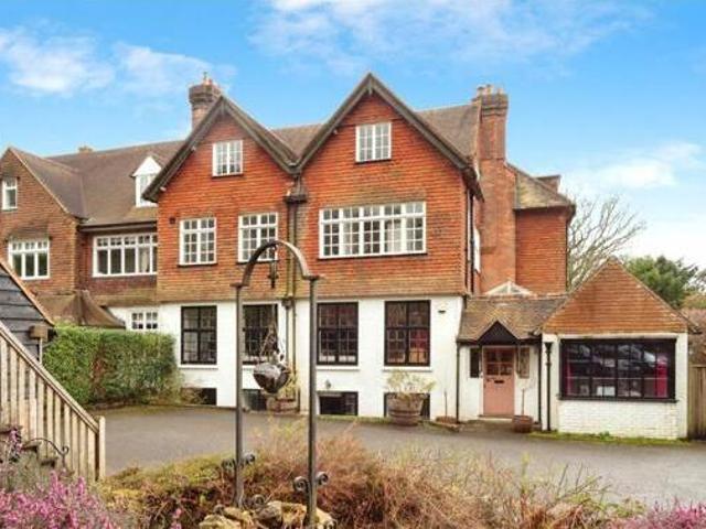 House for sale in Crowborough Warren, Cross In Hand