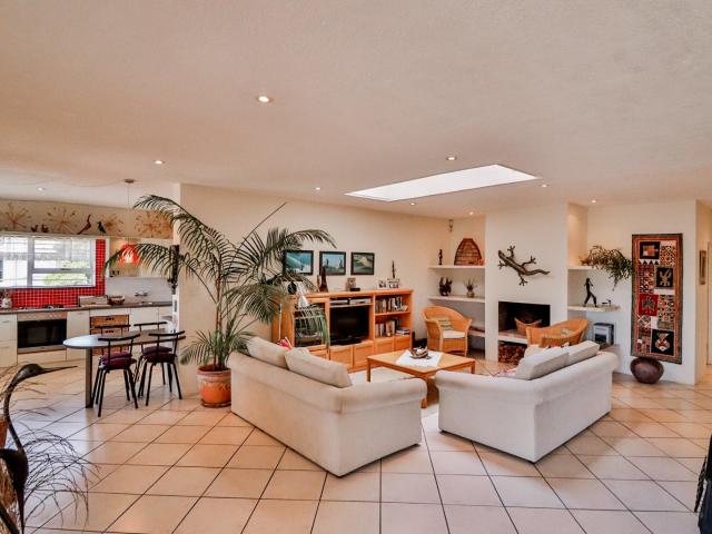 House for sale in Baardskeerdersbos, Western Cape